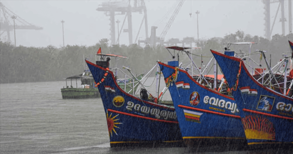 Kerala around red alert heavy rain