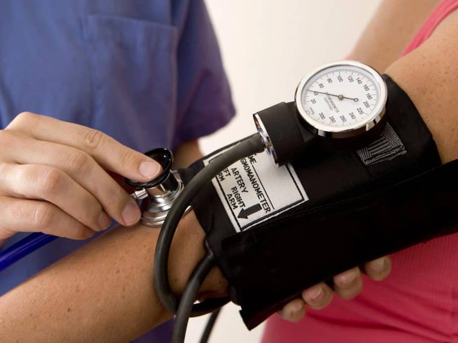 5 natural remedies to lower blood pressure