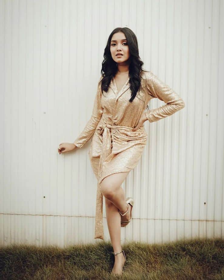 This image has an empty alt attribute; its file name is Anikha-4-Updatenews360.jpeg