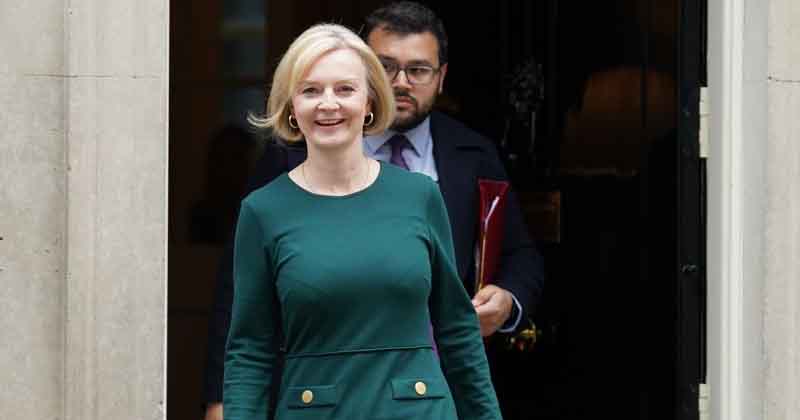 Liz Truss Resign - Updatenews360