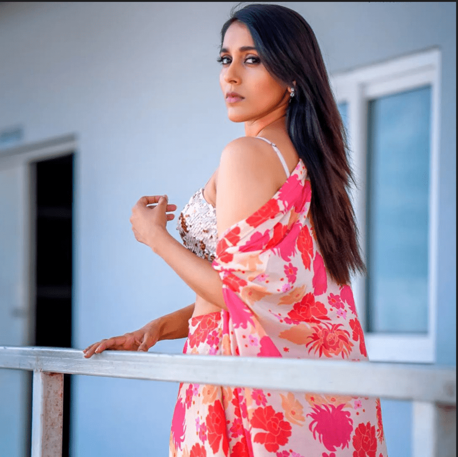 rashmi gautam - updatenews360