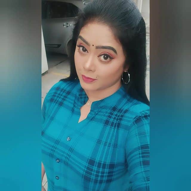 devi priya_updatenews360