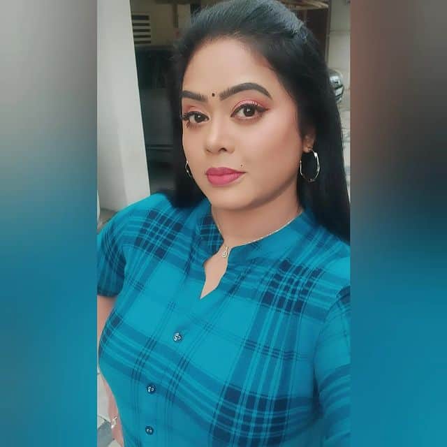 devi priya_updatenews360