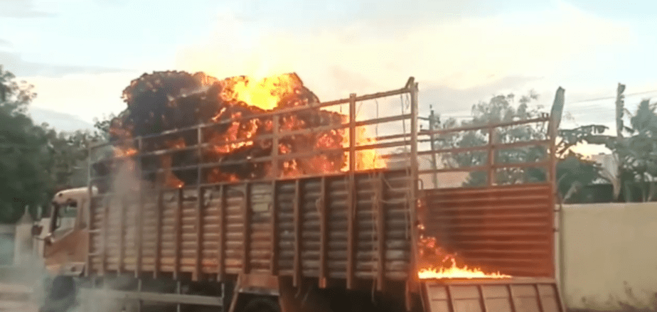 lorry fire - updatenews360