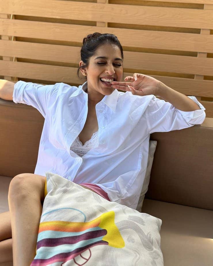 Rashmi Gautam - updatenews360