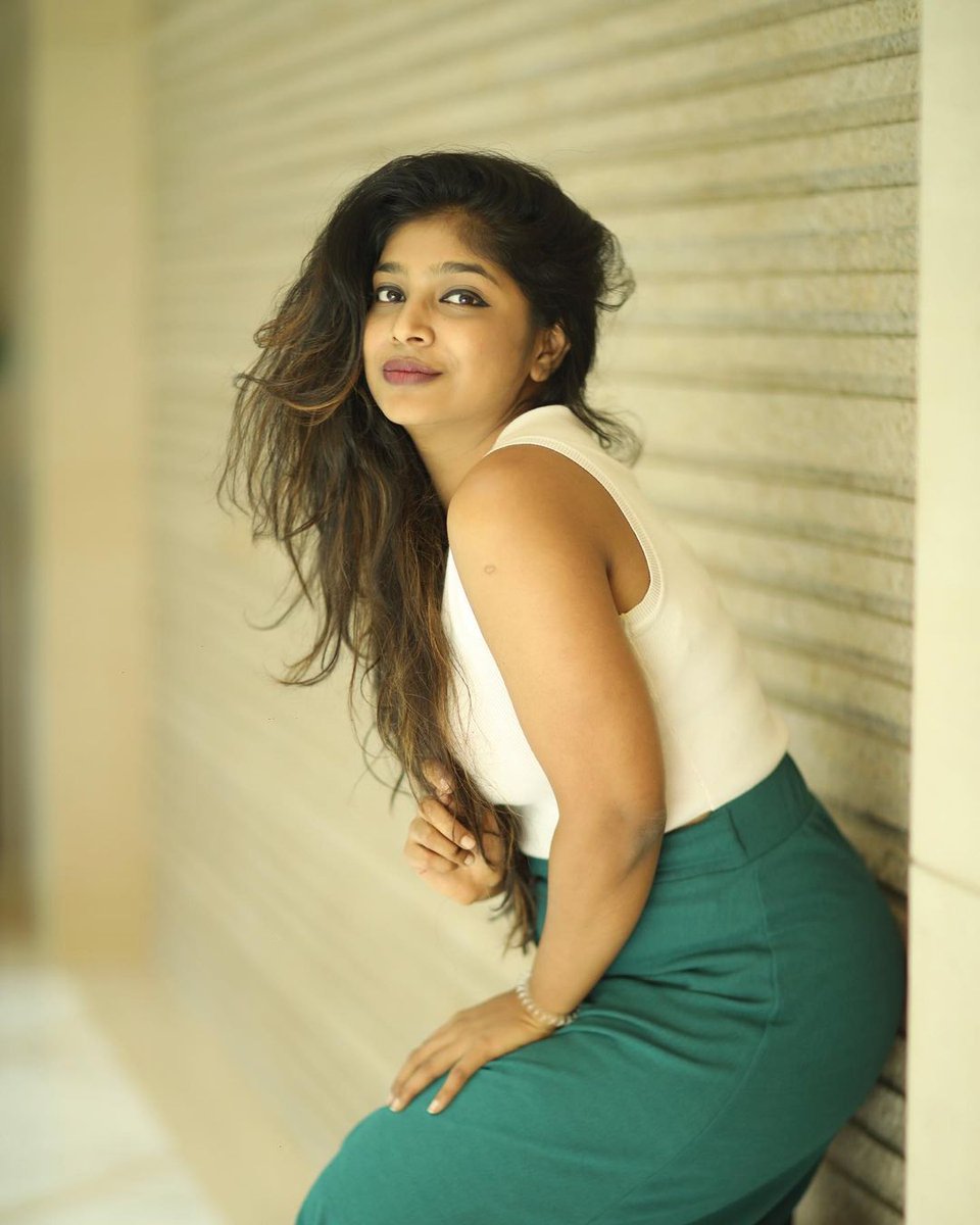 vj parvathy - updatenews360