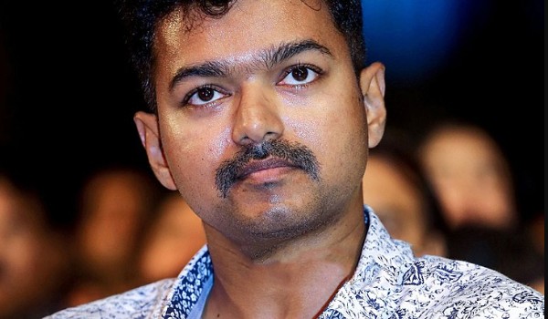 What happened to Vijay?  The latest photo that goes viral like a sick body!
