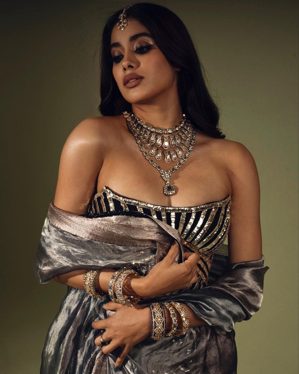 janhvi kapoor-updatenews360