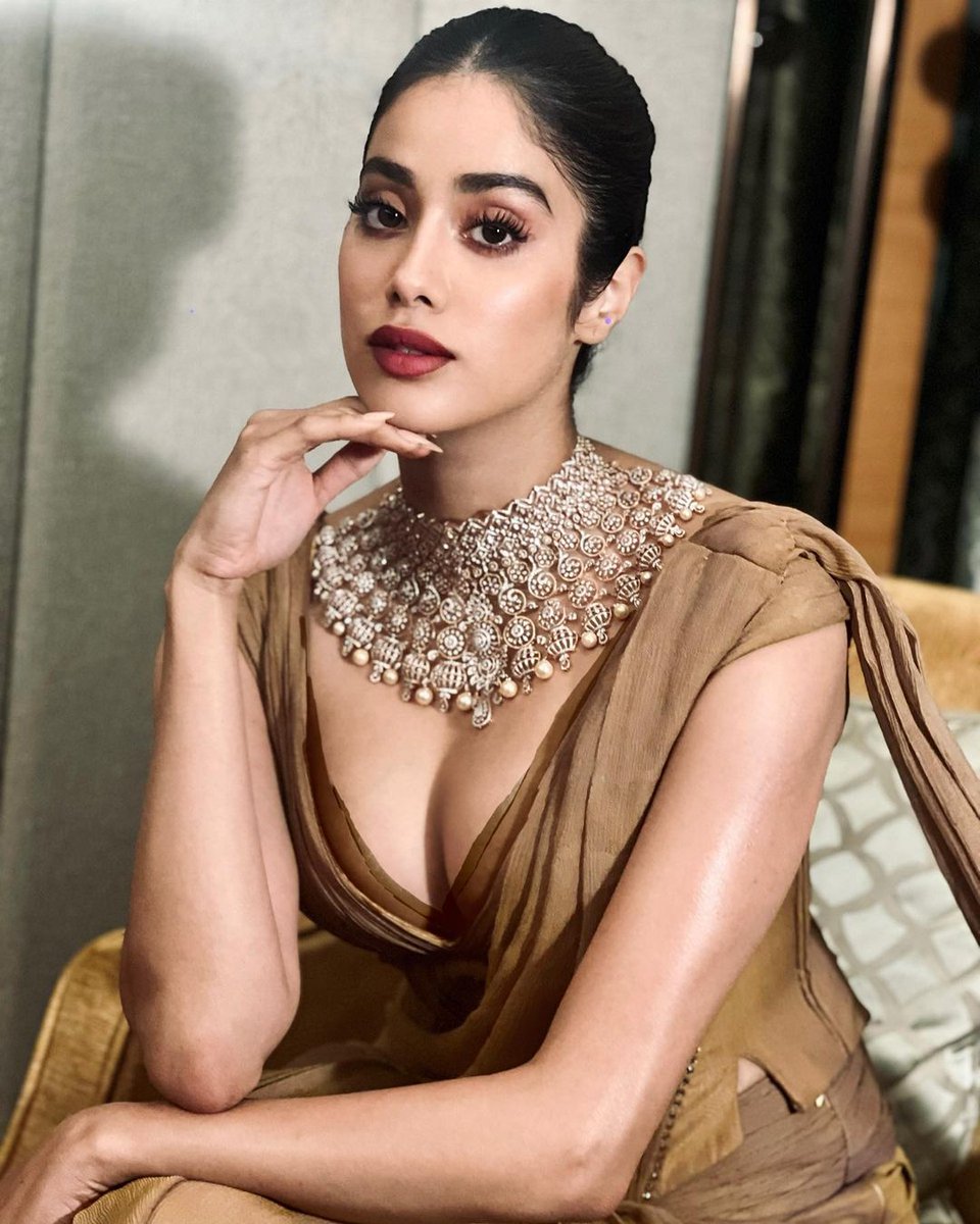 janhvi kapoor-updatenews360