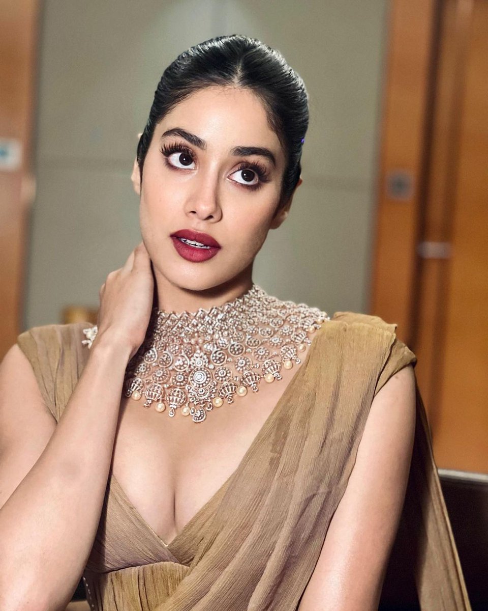 janhvi kapoor-updatenews360