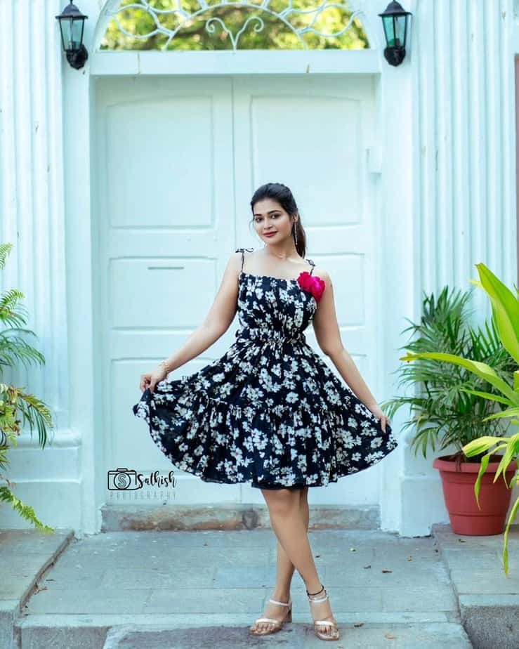 dharsha gupta - updatenews360.jpg 4