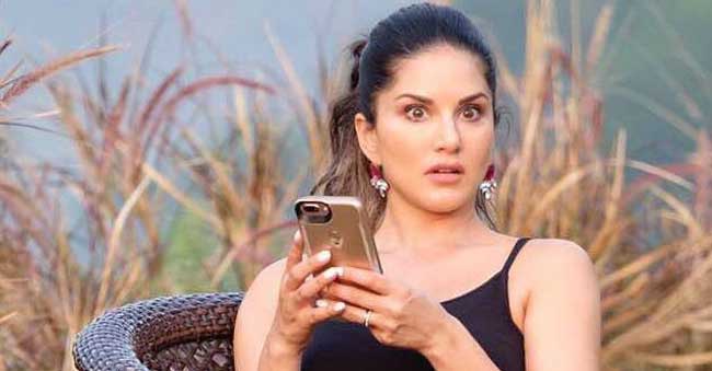 Sunny-Leone-updatenews360