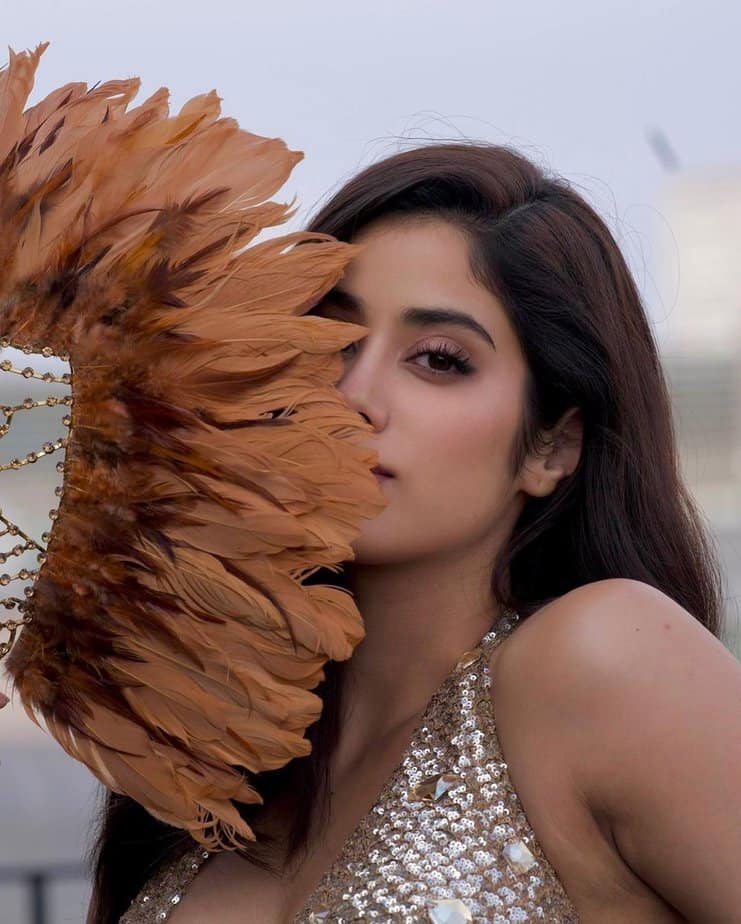 janhvi kapoor -updatenews360