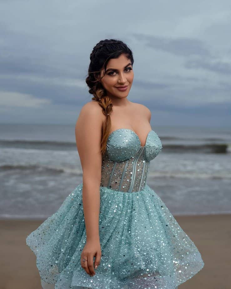 yashika anand -updatenews360