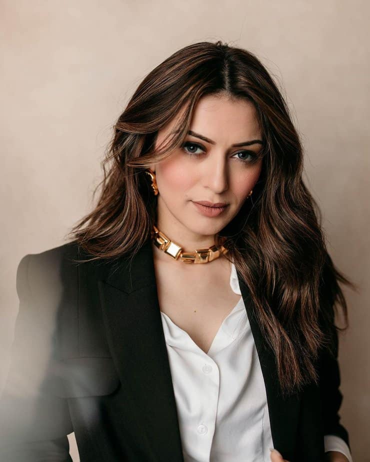 hansika - updatenews360