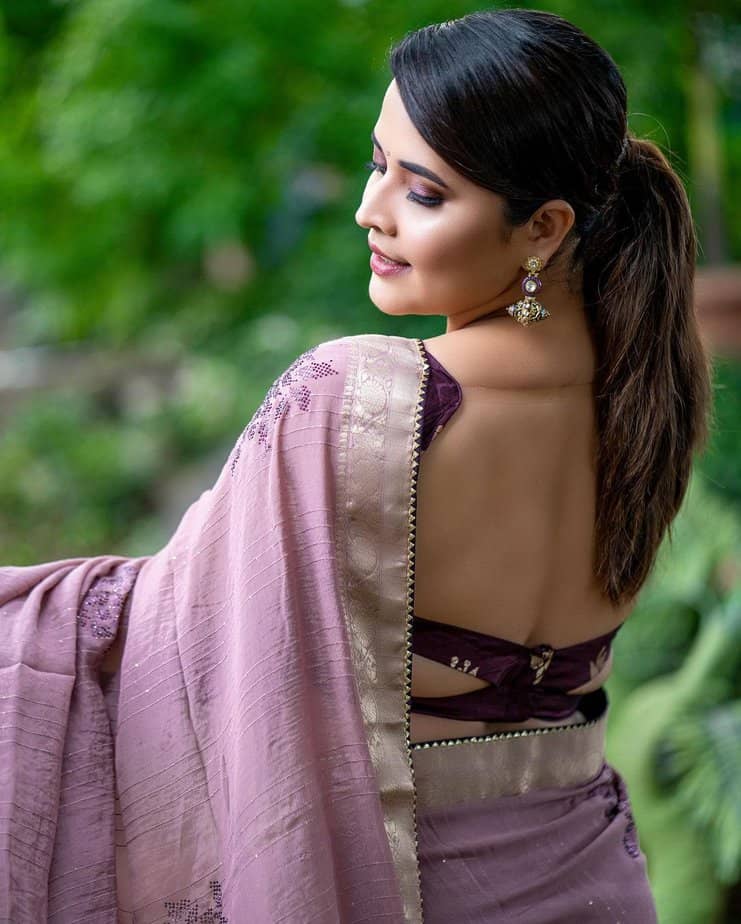 anasuya bharadwaj-updatenews360