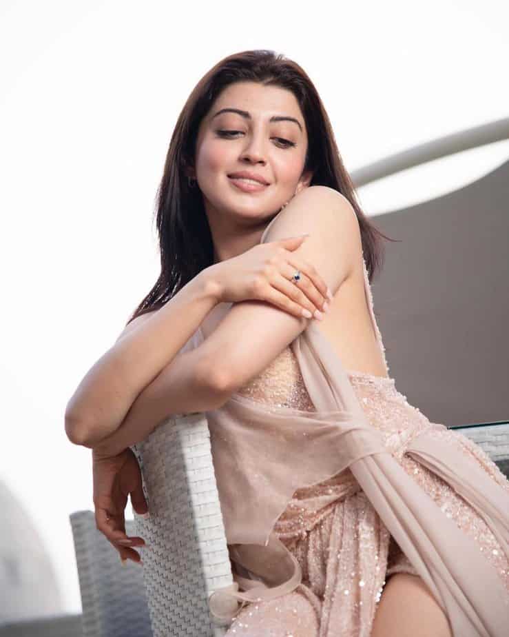 Pranitha Subhash-updatenews360