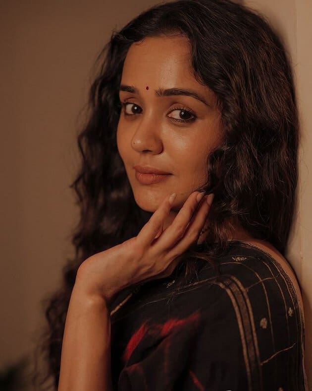 Actress ananya