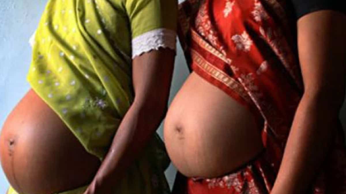 TAMIL PREGNANT WOMEN