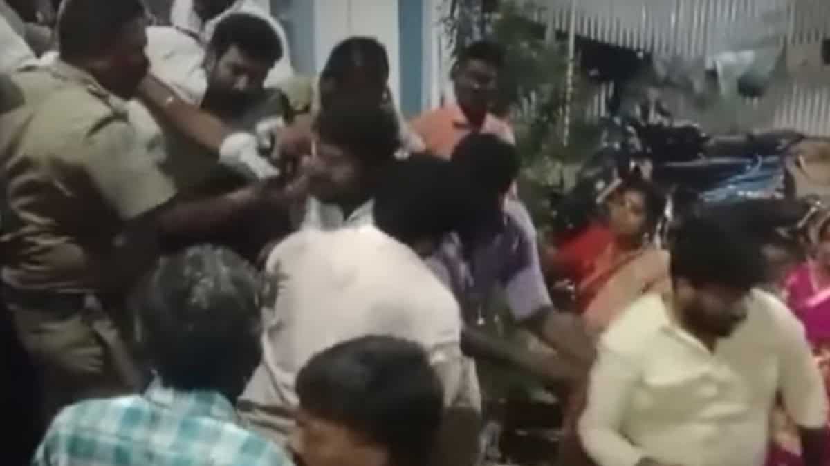 DMK Vs TVK Gang fight