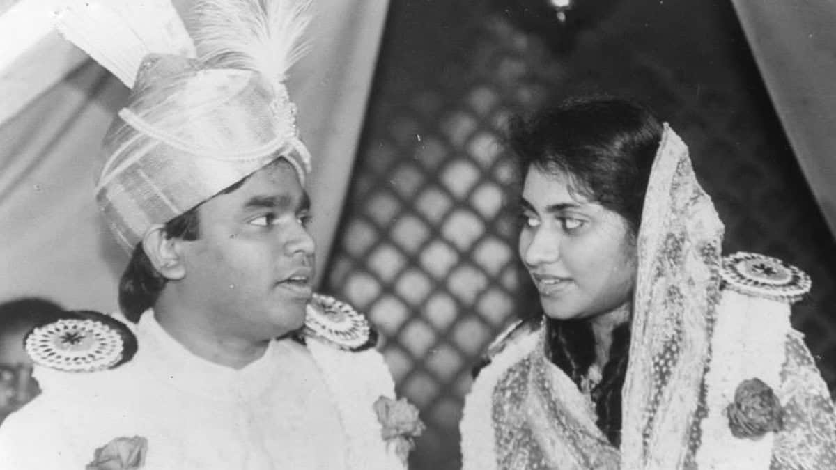 Saira Banu Divorce Announcement