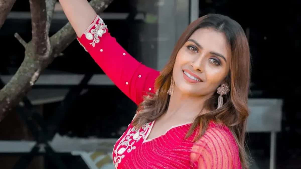 Malayalam actress Dhanya fraud case