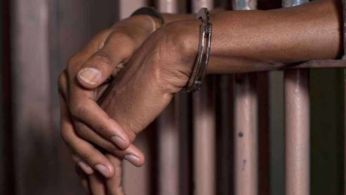 Case filed against PMK Worker for threatening Coimbatore Police