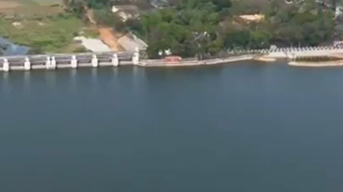 Poondi reservoir water released