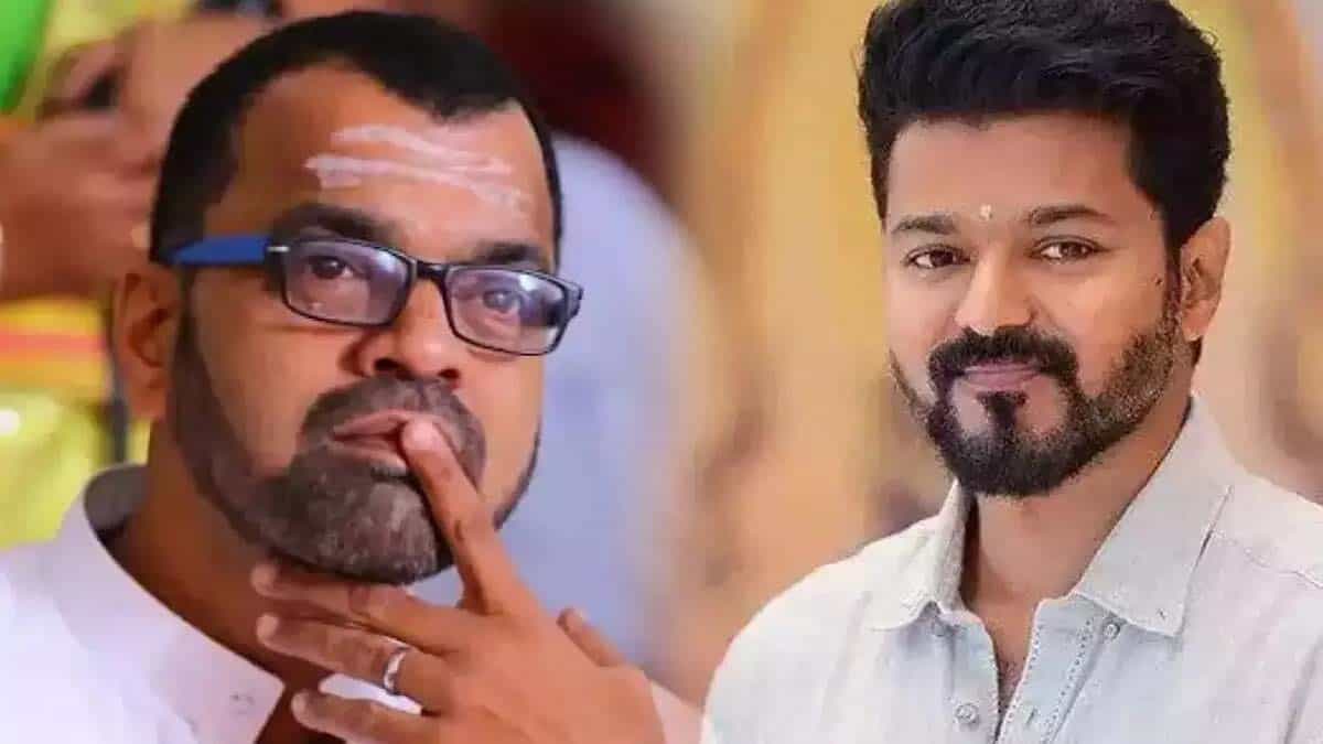 Thaadi Balaji Tattooed Vijay image in his chest