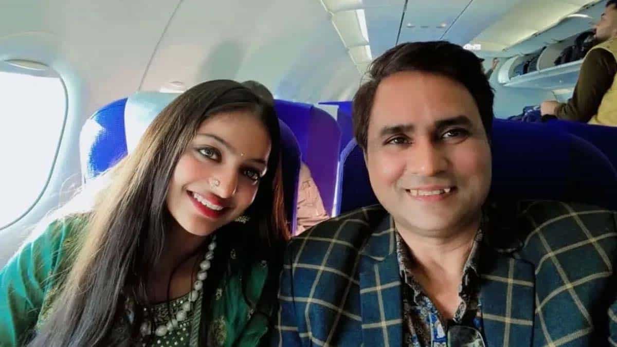 Police Inquiry About Monalisa Sexually Harassed By Sanoj Mishra