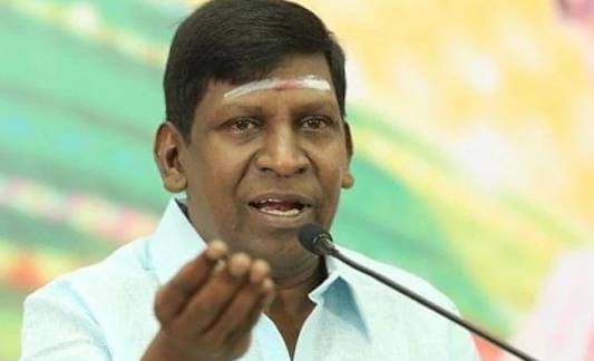 vadivelu shared about the director who ordered him to go with script