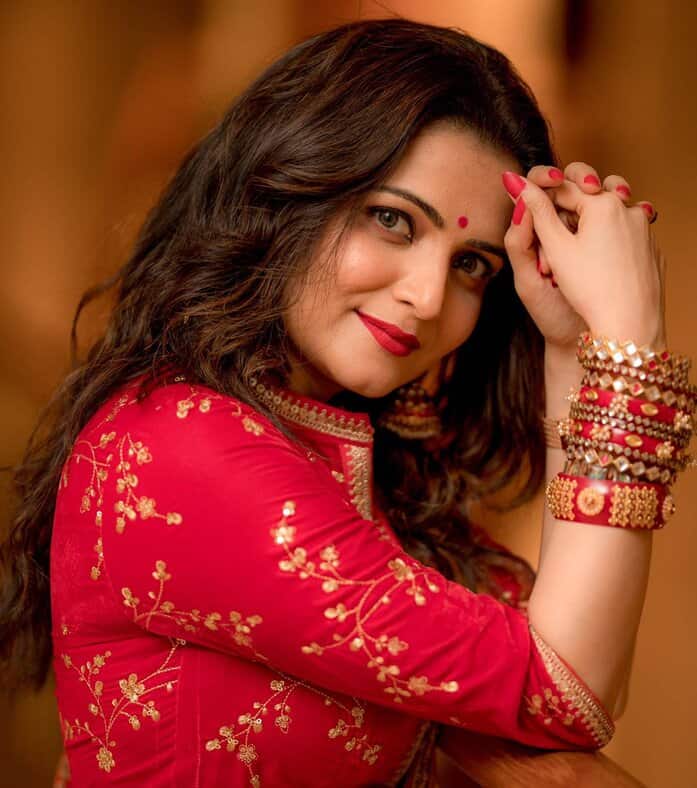 vj dd said no to act sister for ajithkumar in vedalam movie because of surgery