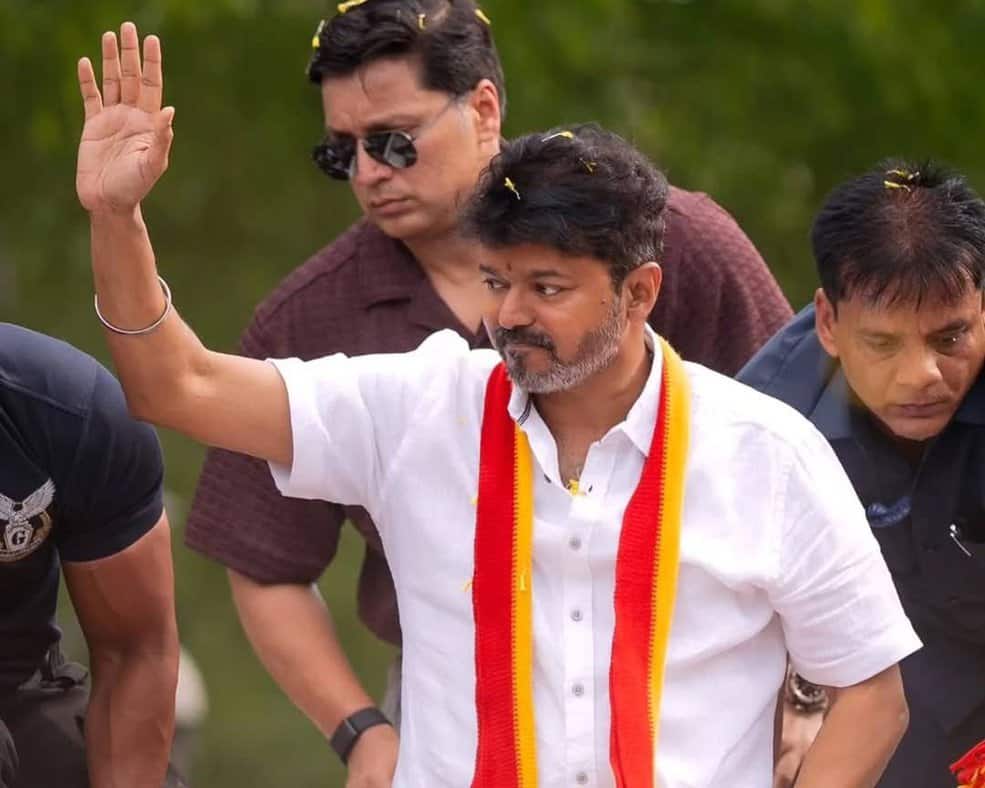 vijay does not come out after 6 o clock said by suriya siva