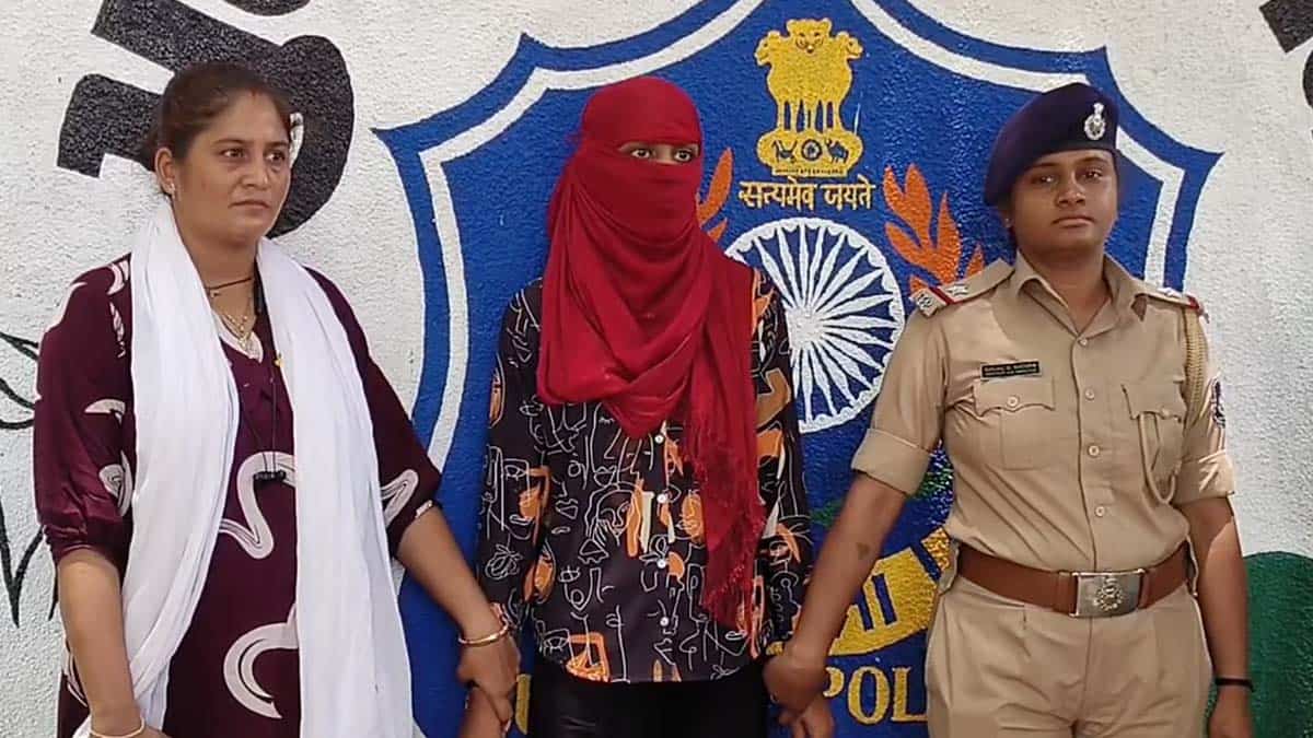 23-year-old Surat teacher, who eloped with 13-year-old student, found five months pregnant
