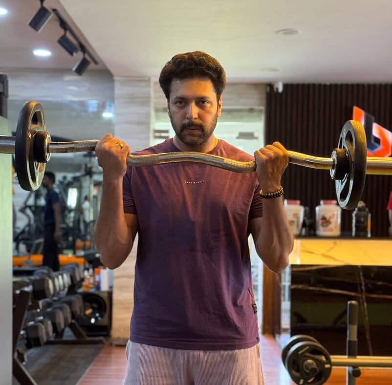 ravi mohan said that he staying in rental house now 