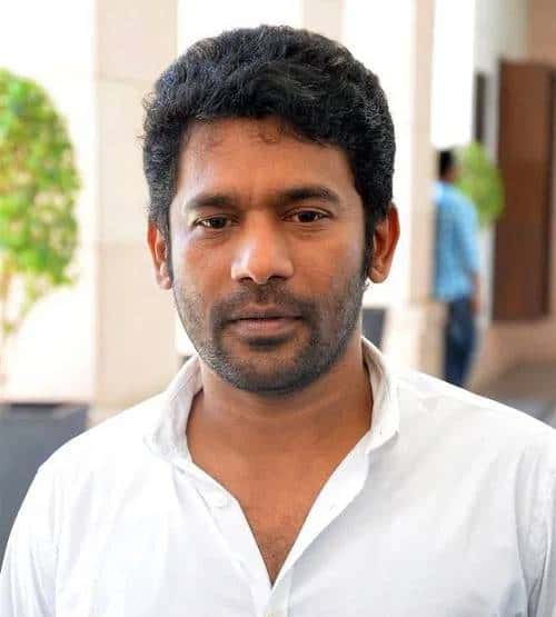 30-lakhs-gave-to-famous-distributor-for-using-vikram-old-song-in-veera-dheera-sooran-part-2