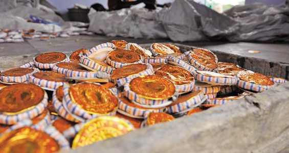 200 Crackers factory closed because of investigation 