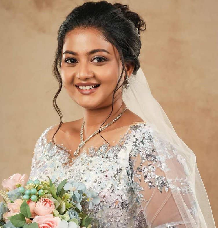Simbu going to marry siragadikka aasai serial gomathi priya
