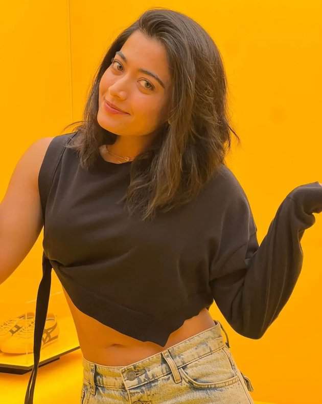 Rashmika mandanna told that she missed seeing her sister