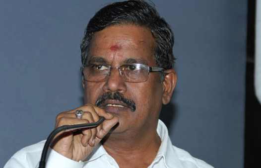 Kalaipuli s thanu left from vetrimaaran simbu project