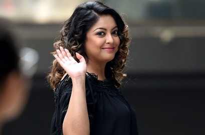 Tanushree dutta crying for help video viral on internet