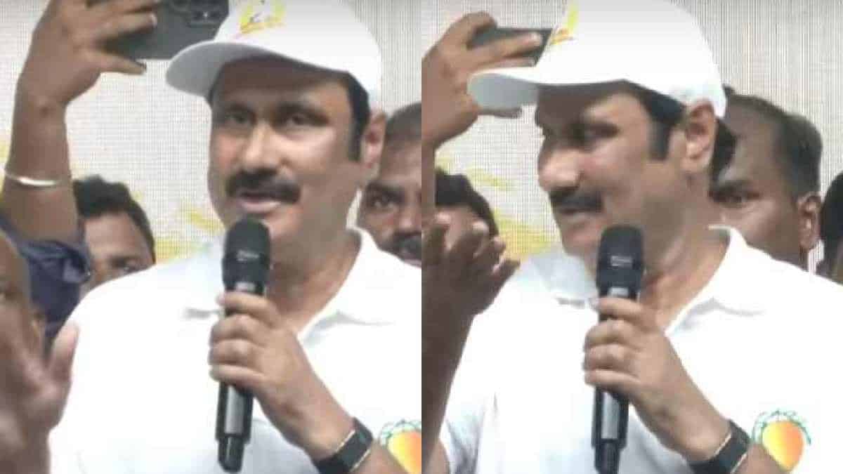 Anbumani angry speech on stage because of crackers