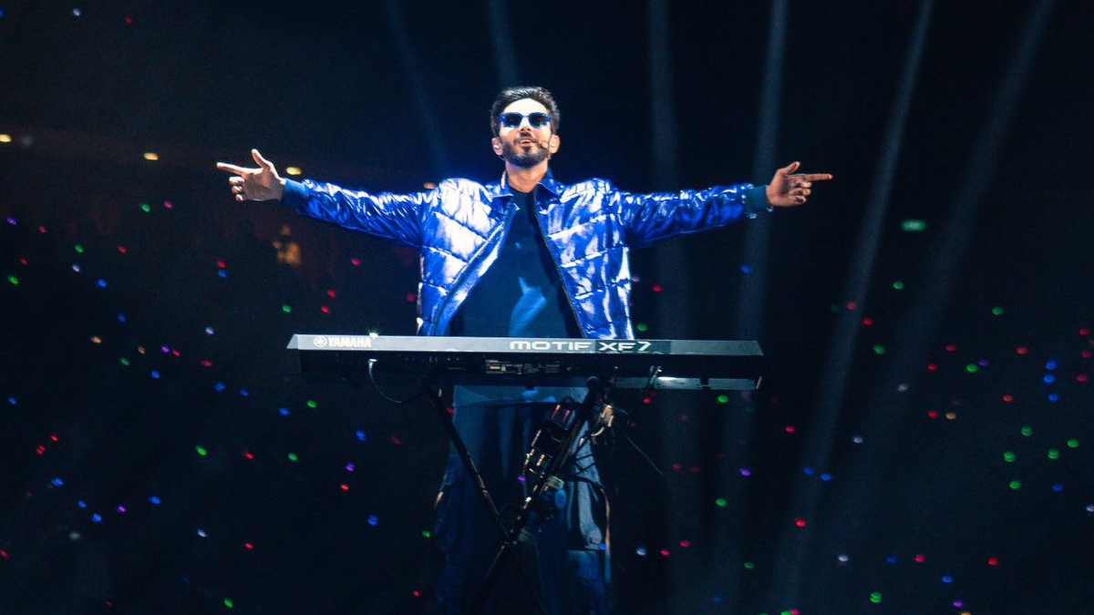 High court green signal for Anirudh hukum concert