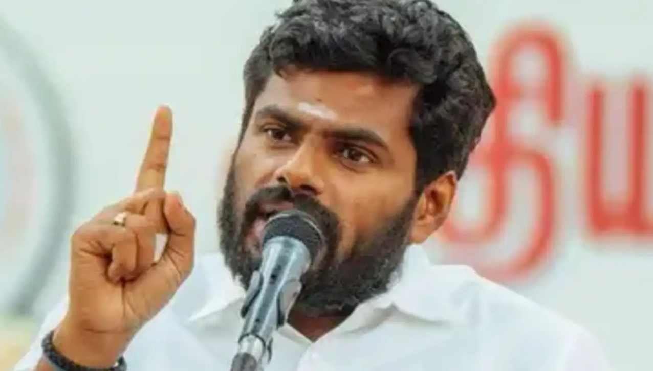 Annamalai shared the video of rogues abuse police and criticize dmk