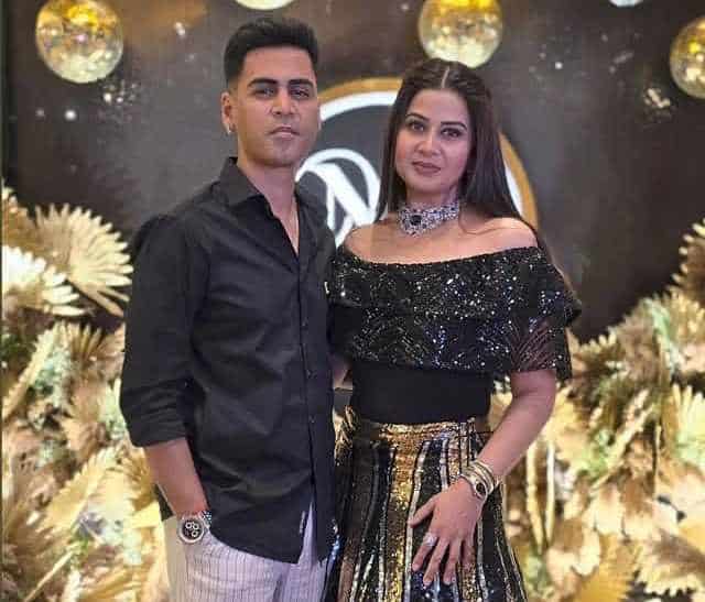 Actress sangeetha and singer krish divorce 
