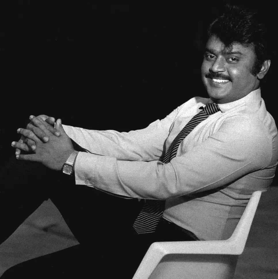 Vijayakanth stopped train because of co actors hungry