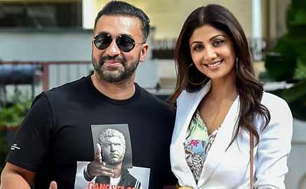 Look out notice for shilpa shetty and her husband